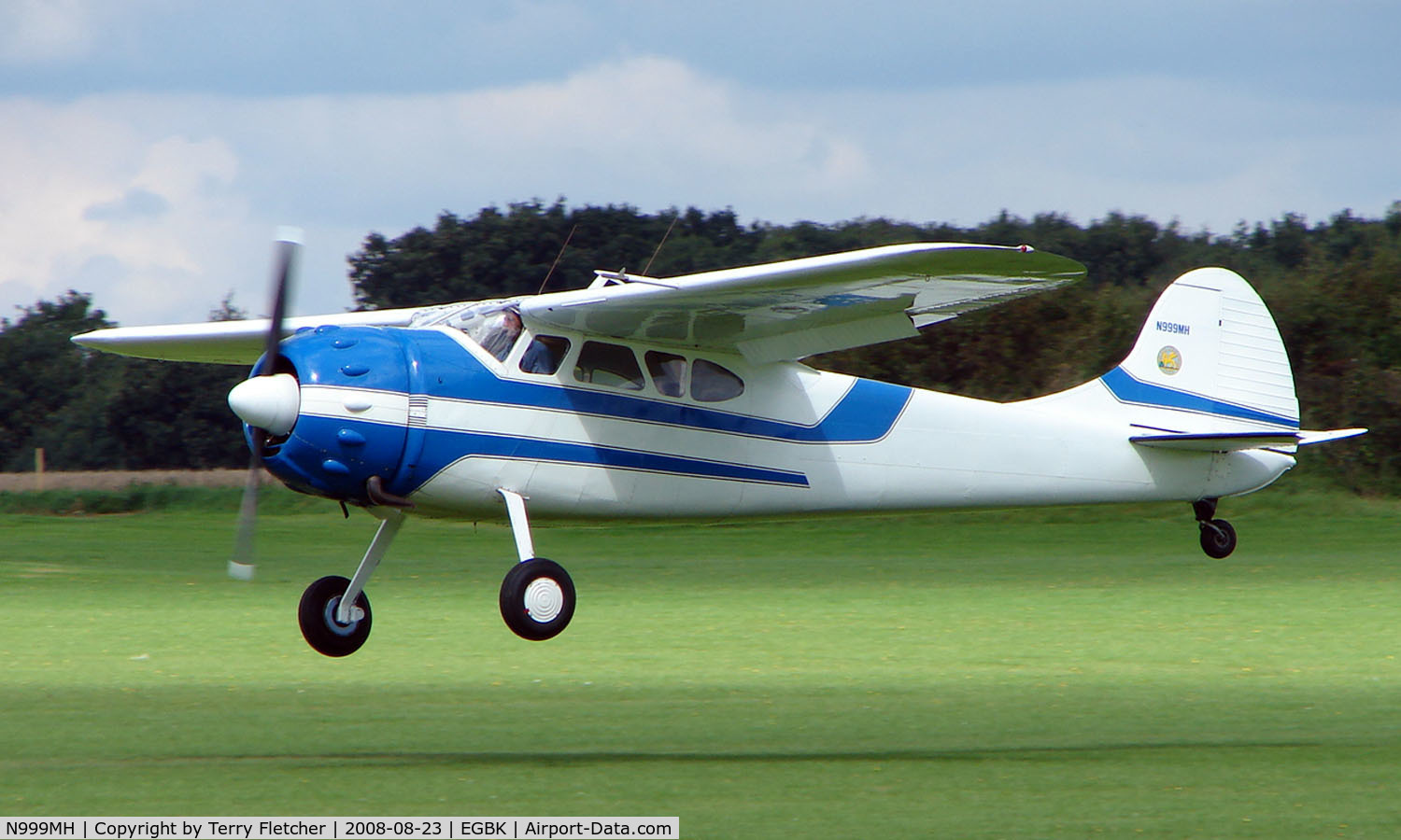 N999MH, Cessna 195B Businessliner C/N 7168, Cessna 195B - Visitor to Sywell on 2008 Ragwing Fly-in day