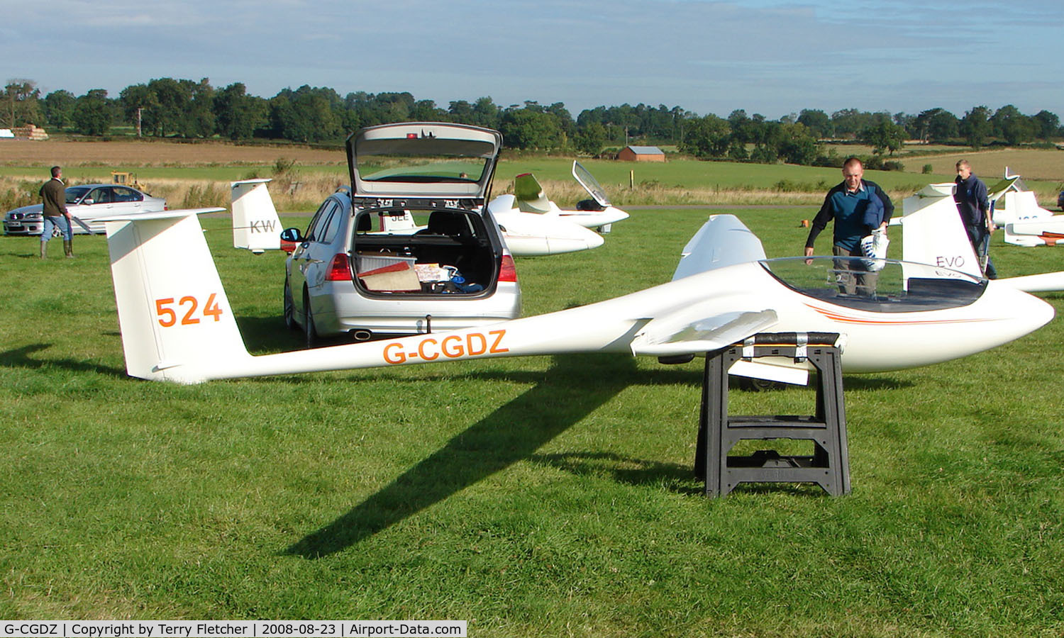 G-CGDZ, 1991 Schleicher ASW-24 C/N 24116, Competitor in the Midland Regional Gliding Championship at Husband's Bosworth