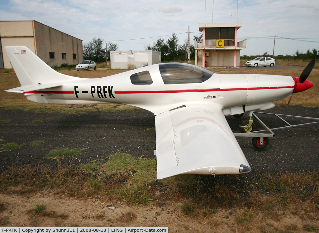 F-PRFK, Lancair 235 C/N 197, Trackted to the RSA hangar...