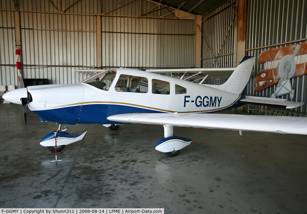 F-GGMY, Piper PA-28-181 Archer C/N 28-7990375, Parked inside private hangar...