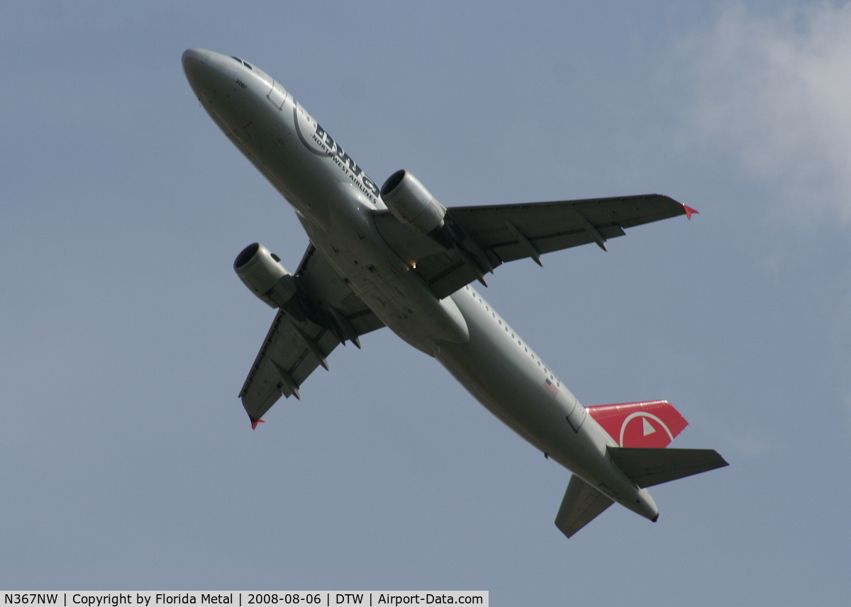 N367NW, 1999 Airbus A320-212 C/N 0988, Northwest A320