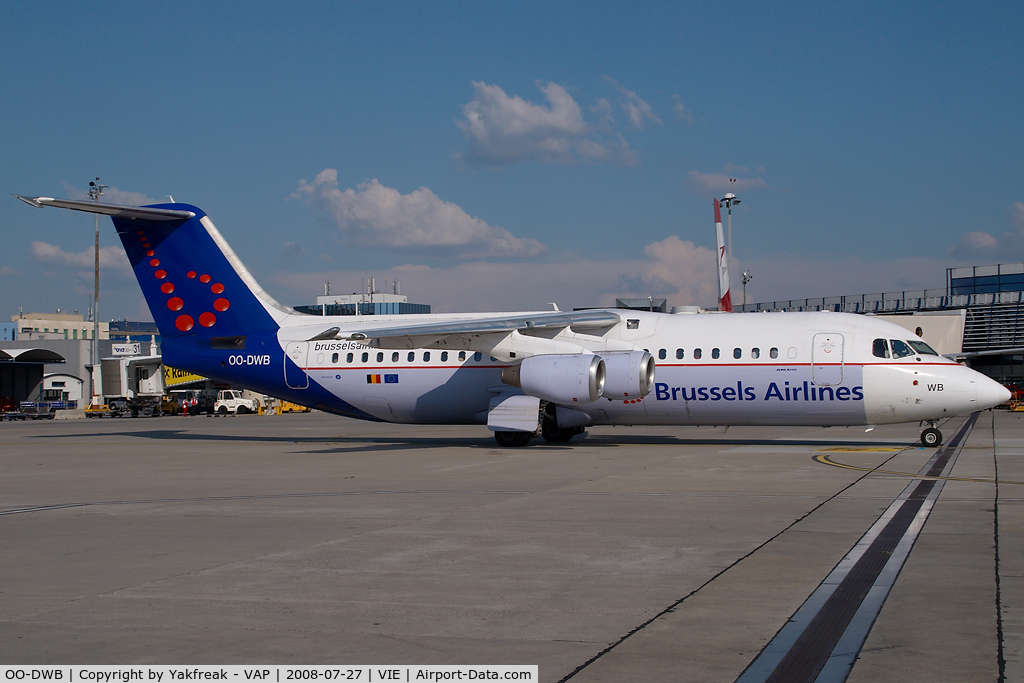 OO-DWB, 1997 British Aerospace Avro 146-RJ100 C/N E3315, Brussels Airlines Bae 146