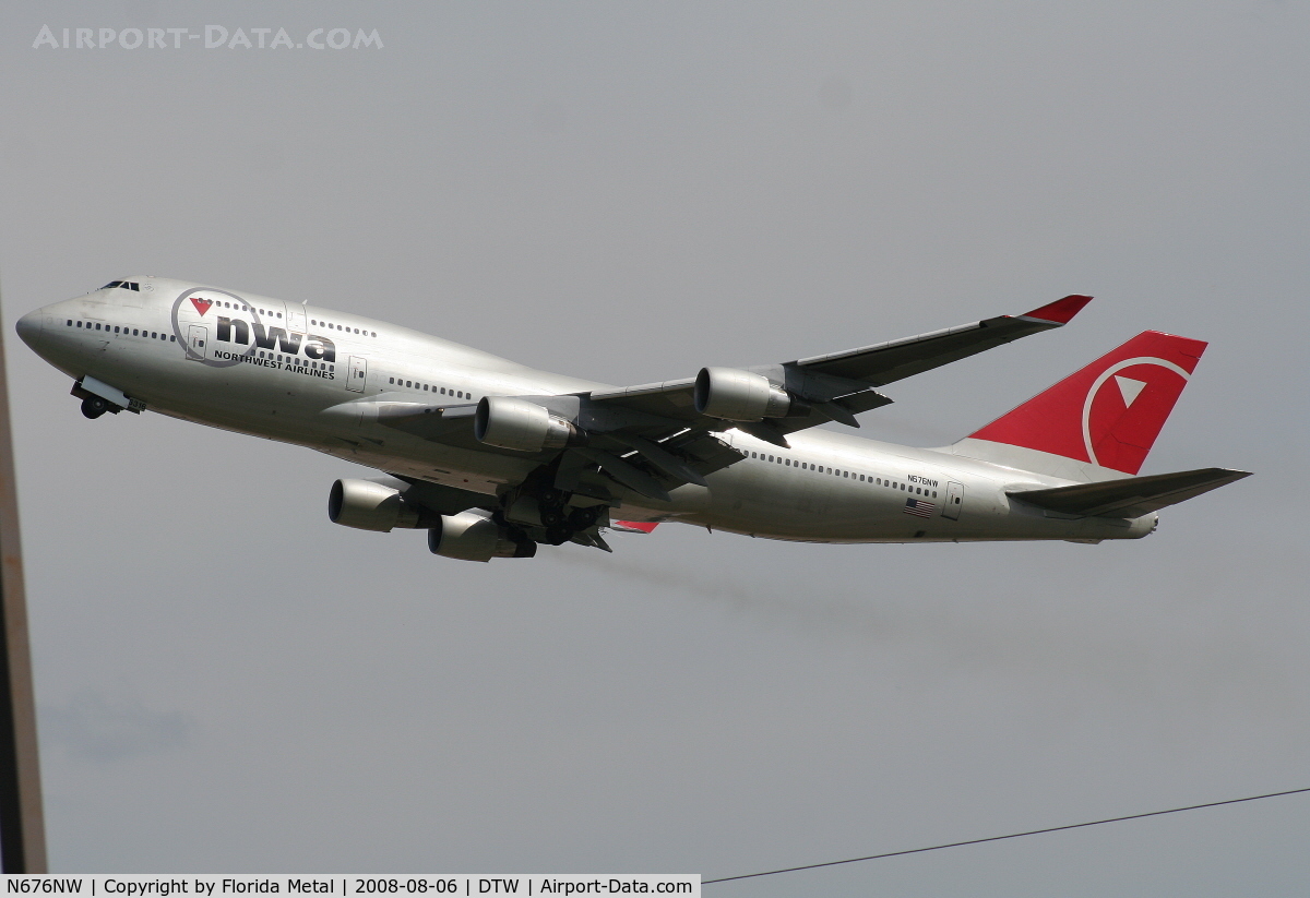 N676NW, 2002 Boeing 747-451 C/N 33002, Northwest 747-400