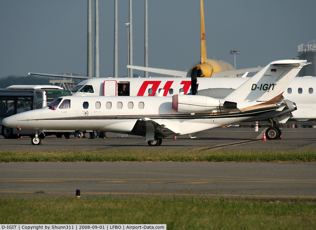 D-IGIT, Cessna 525A CitationJet CJ2 C/N 525A-0032, PArked at the General Aviation area...