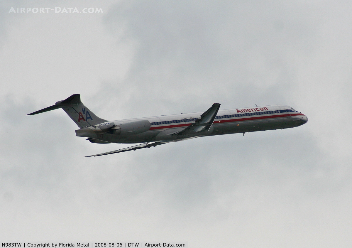 N983TW, 1999 McDonnell Douglas MD-83 (DC-9-83) C/N 53633, American (former TWA) MD-83