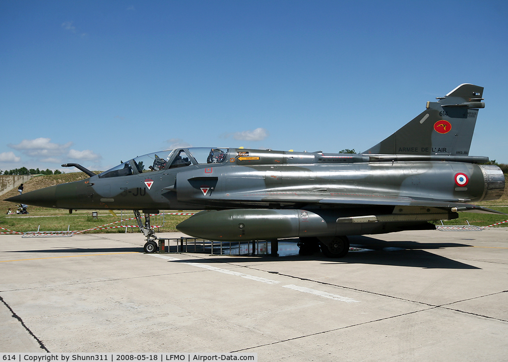 614, Dassault Mirage 2000D C/N 411, Used as static display during LFMO Airshow 2008