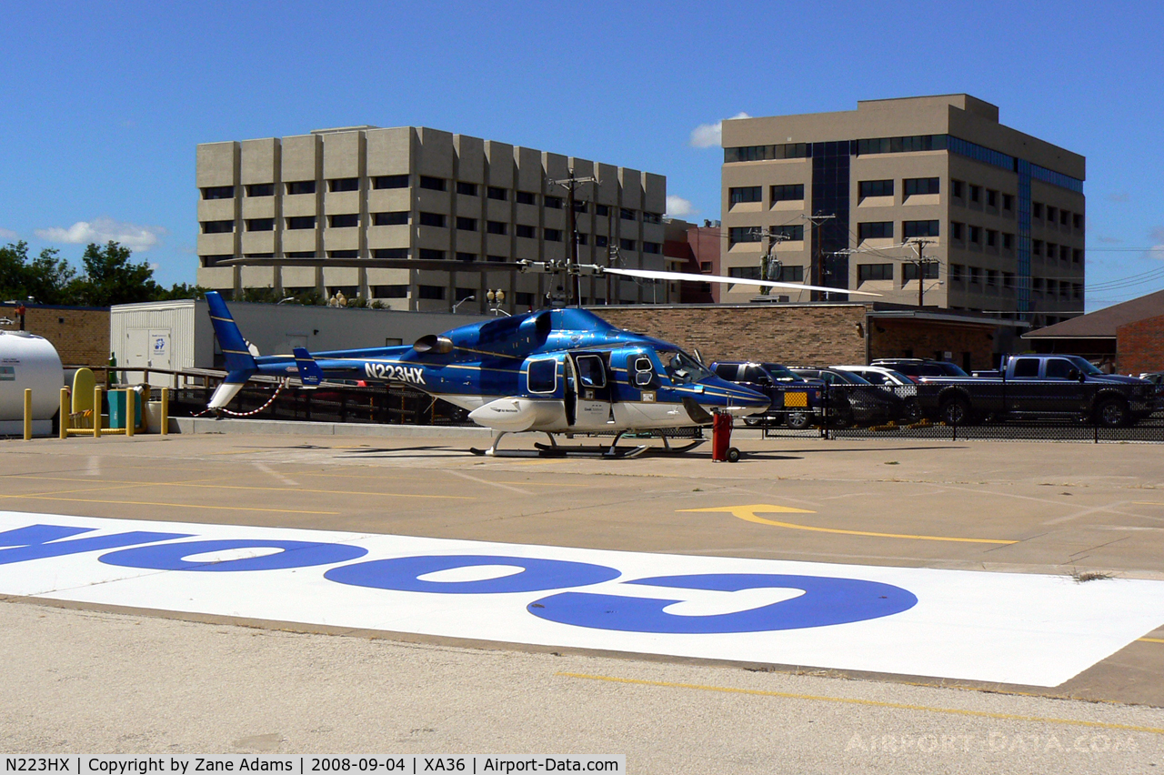 N223HX, 1984 Bell 222U C/N 47511, Cook Children's Hospital Helo on the pad in Ft. Worth.