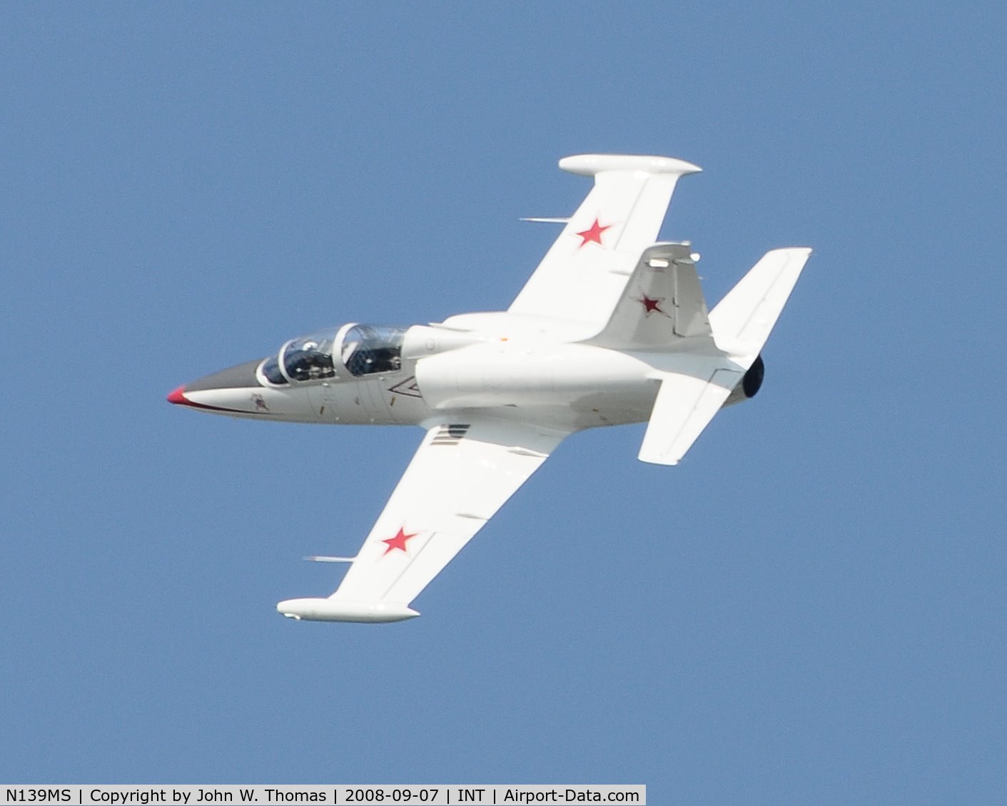 N139MS, 1980 Aero L-39C Albatros C/N 031611, Airshow Performance