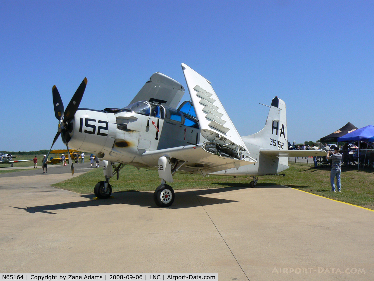 N65164, 1955 Douglas EA-1E Skyraider AD-5W C/N 55-471DH, At the DFW CAF open house 2008 - Warbirds on Parade!