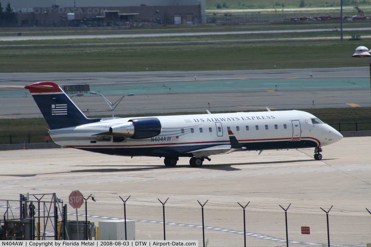 N404AW, 1999 Canadair CRJ-200LR (CL-600-2B19) C/N 7294, Air Wisconsin US Airways Express CRJ-200