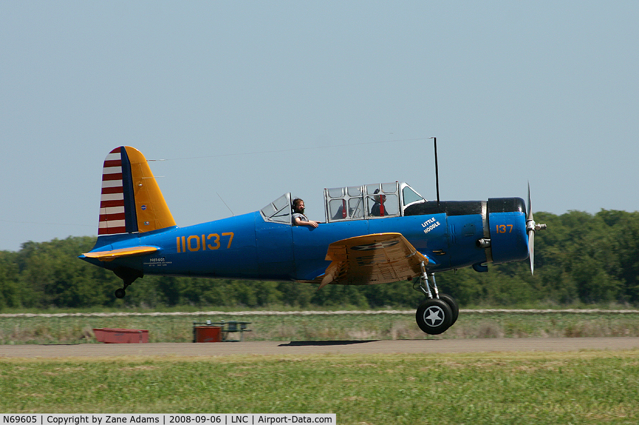 N69605, 1941 Consolidated Vultee BT-15 C/N 1258, At the DFW CAF open house 2008 - Warbirds on Parade!