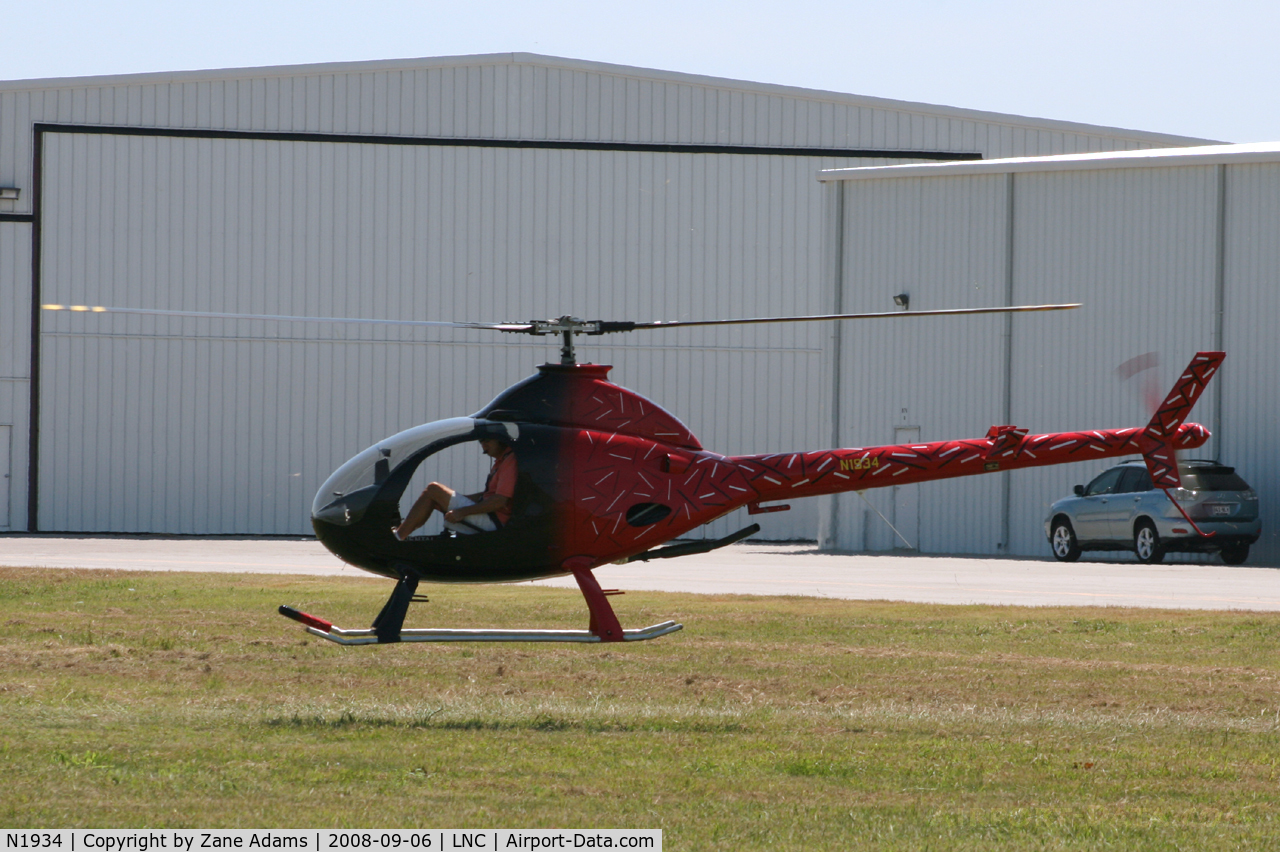 N1934, 2008 Rotorway Exec 162F C/N 6294, At Lancaster, TX