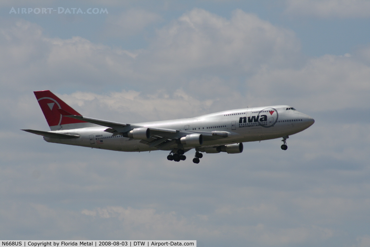 N668US, 1990 Boeing 747-451 C/N 24223, Northwest 747-400