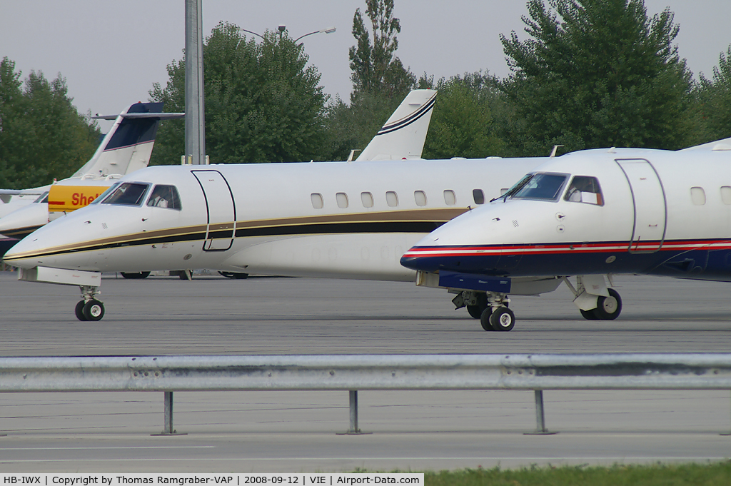 HB-IWX, 2004 Embraer EMB-135BJ Legacy 600 C/N 14500841, Cirrus Swiss Eagle Embraer 135