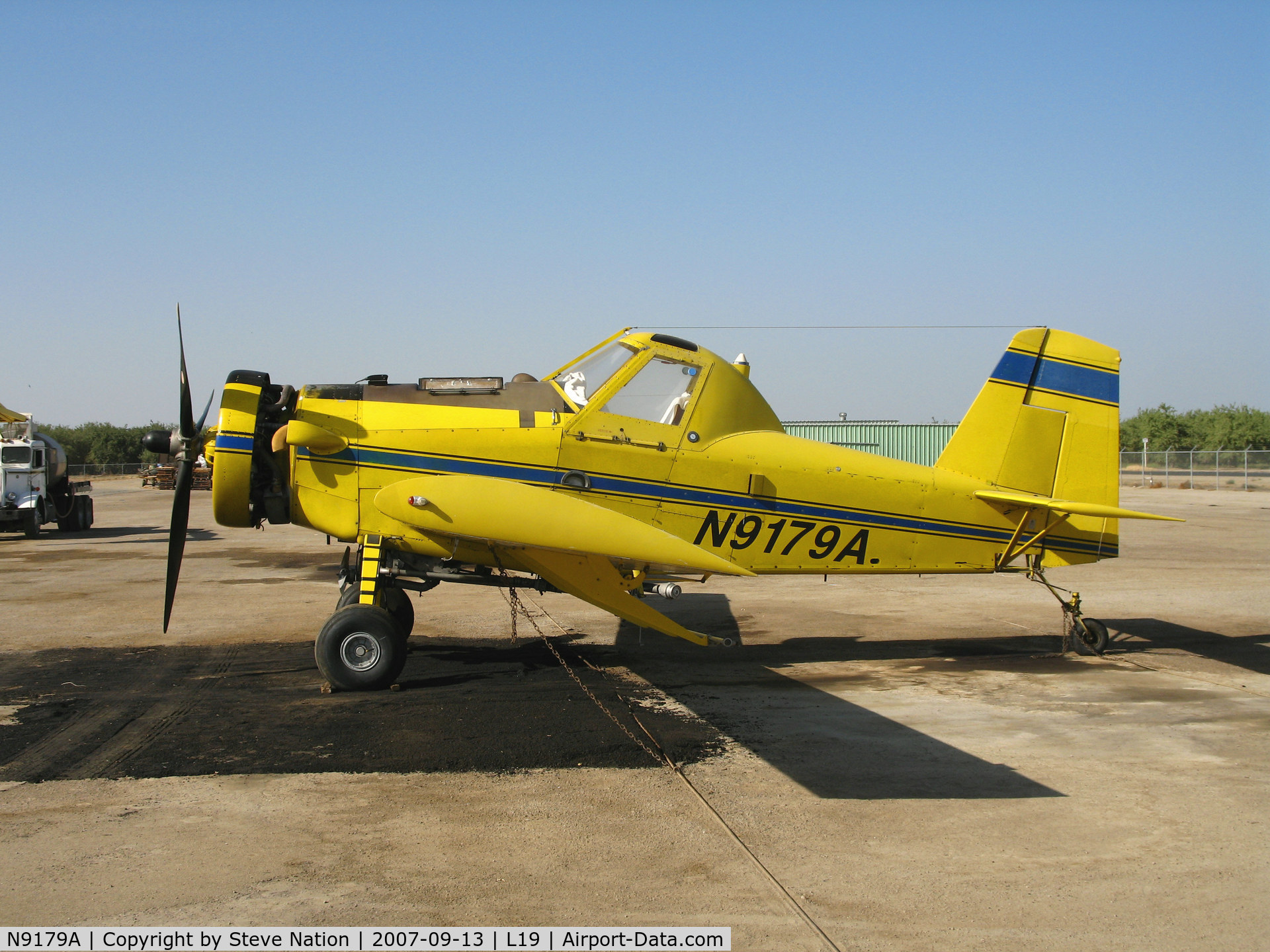 N9179A, 1993 Air Tractor Inc AT-401 C/N 401-0904, Tri-Star Agrinautics 1993 Air Tractor Inc AT-401 rigged as sprayer @ Wasco, CA