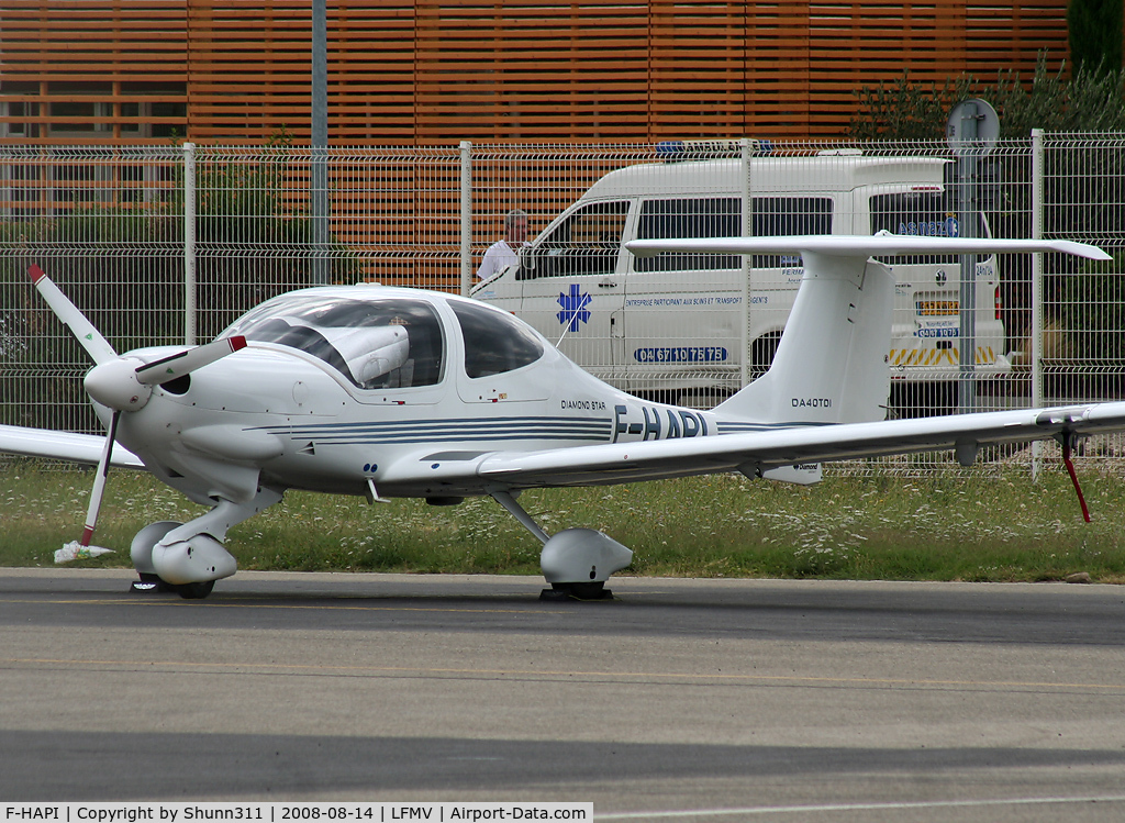 F-HAPI, Diamond DA-40DTDI Diamond Star C/N D4.056, Parked at the General Aviation area...