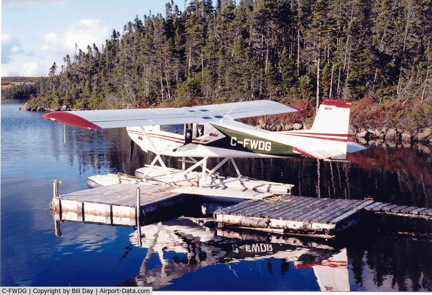 C-FWDG, 2000 Murphy Rebel C/N R643, A quiet autumn afternoon at Camp Pond