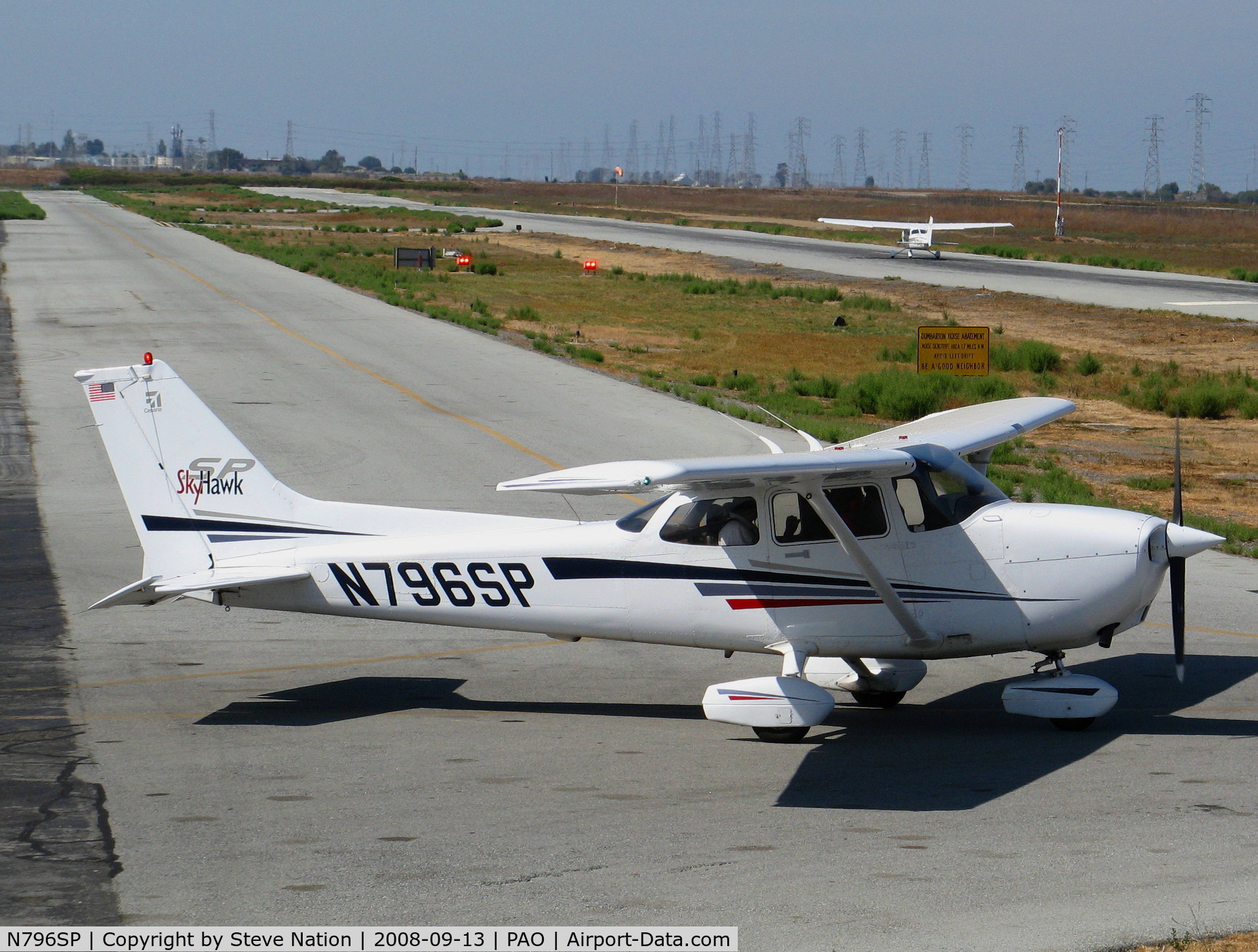 N796SP, 2001 Cessna 172S C/N 172S8720, 2001 Cessna 172S taxying @ Palo Alto, CA