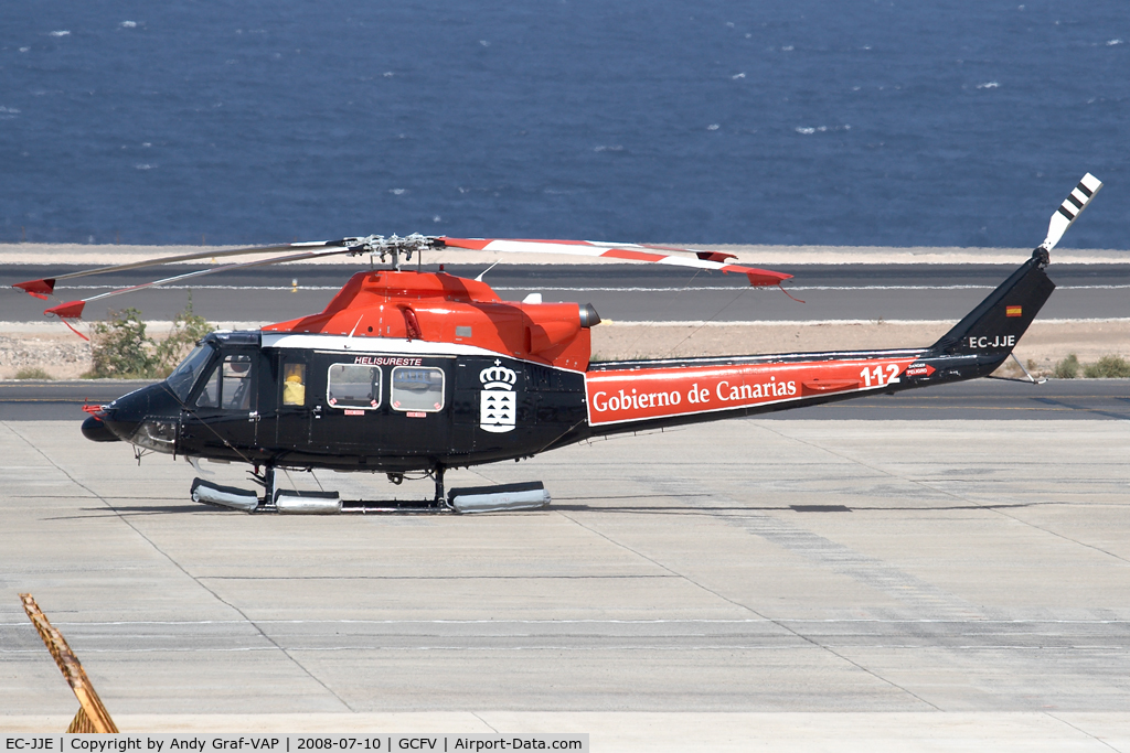 EC-JJE, Bell 412 C/N 33004, Helisureste Bell412