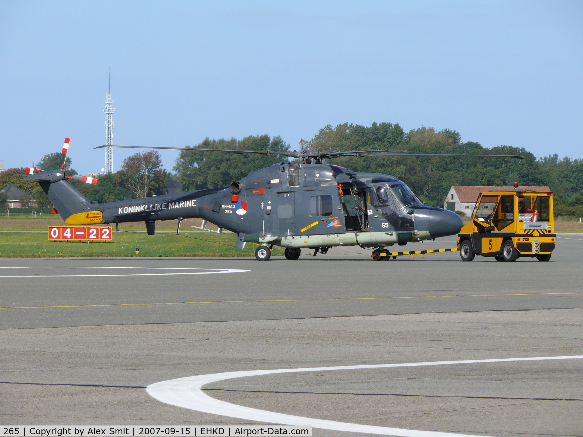 265, Westland SH-14D Lynx C/N 023, Ready to be towed to the display aerea