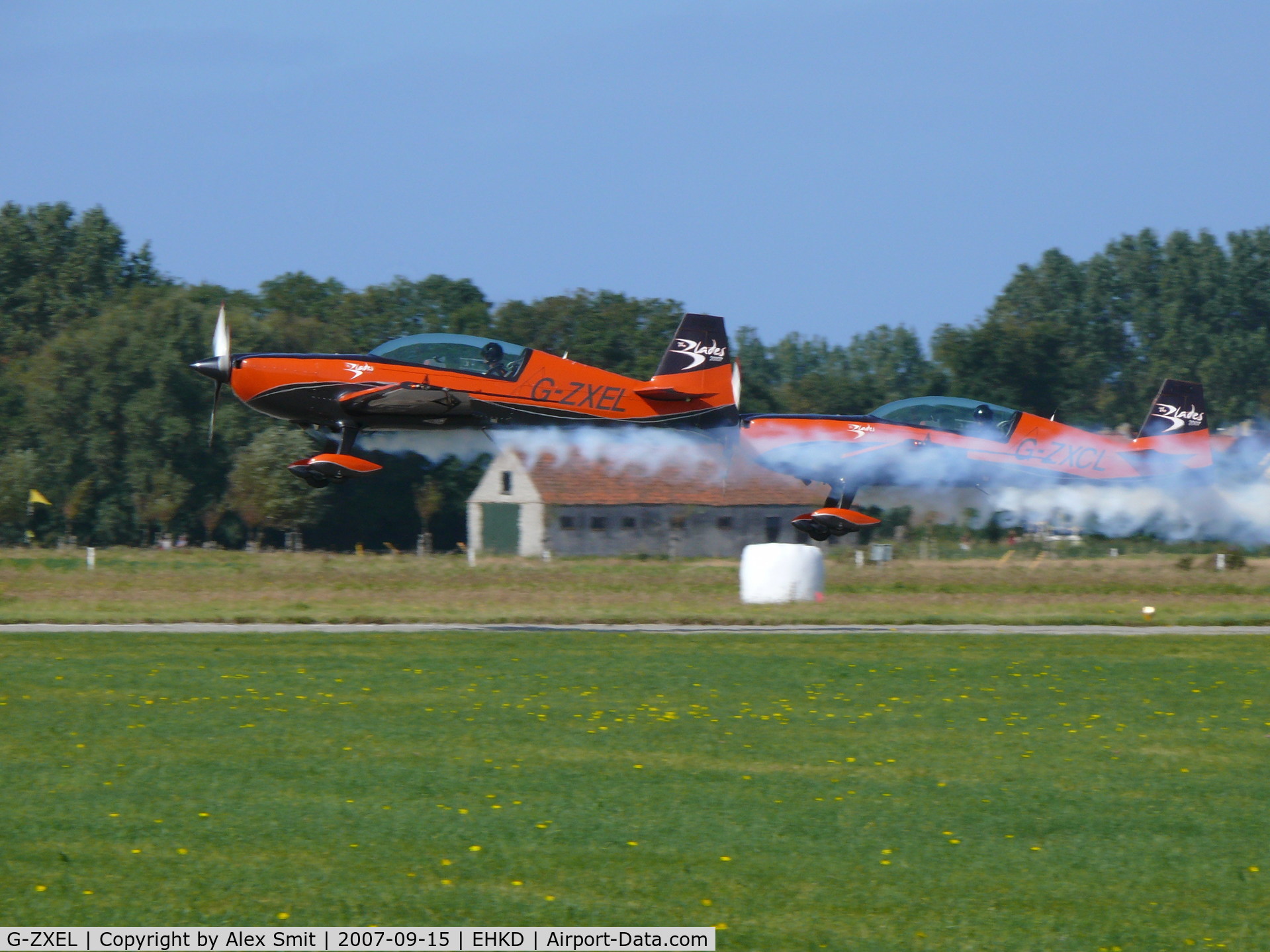 G-ZXEL, 2006 Extra EA-300L C/N 1224, Smokey take off