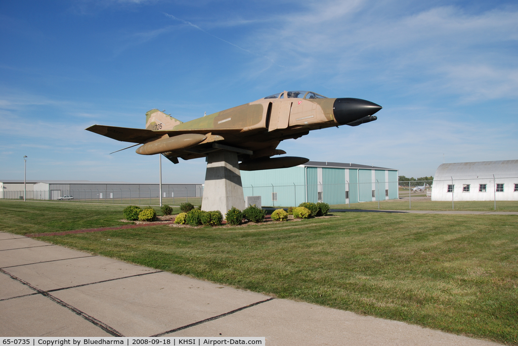 65-0735, 1965 McDonnell F-4D Phantom II C/N 1794, McDonnell Douglas F-4D Phantom II Aircraft Display in Hastings,NE