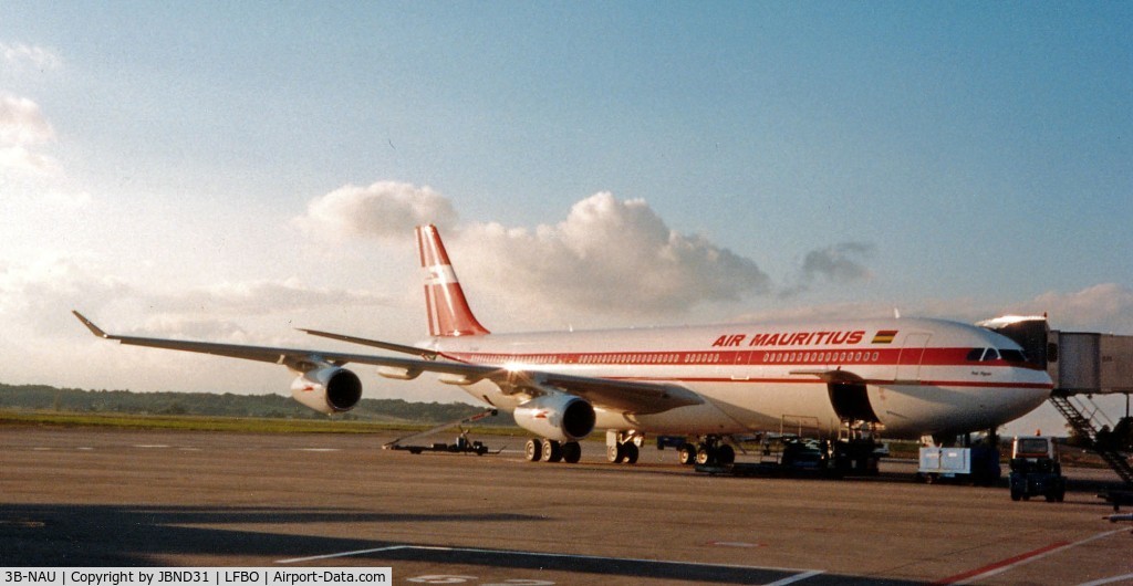 3B-NAU, 1994 Airbus A340-312 C/N 076, A340-312