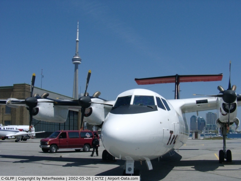 C-GLPP, 1981 De Havilland Canada DHC-7-102 Dash 7 C/N 67, @ City Centre Airport
