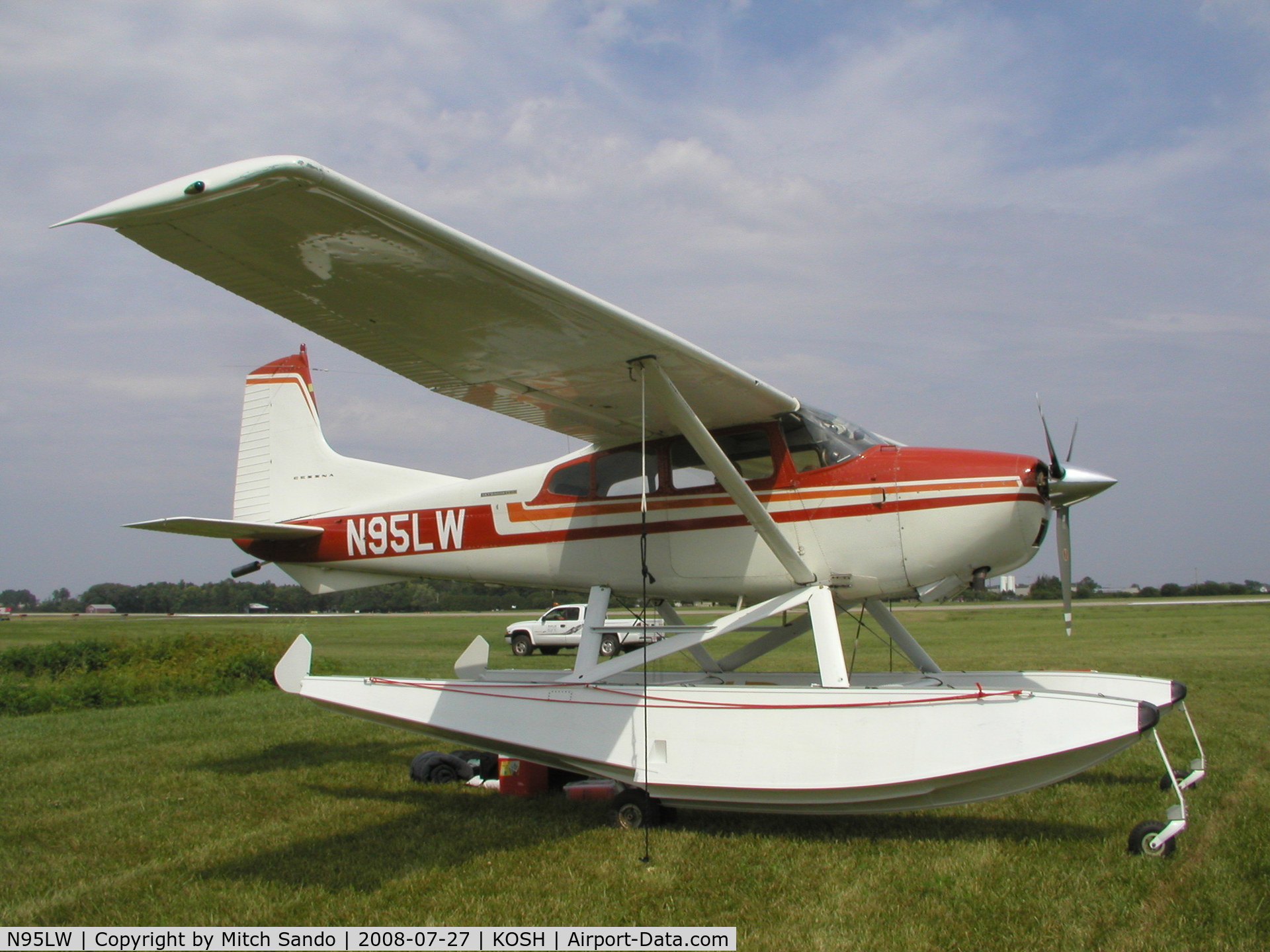 N95LW, 1967 Cessna A185E Skywagon 185 C/N 1851185, EAA AirVenture 2008.
