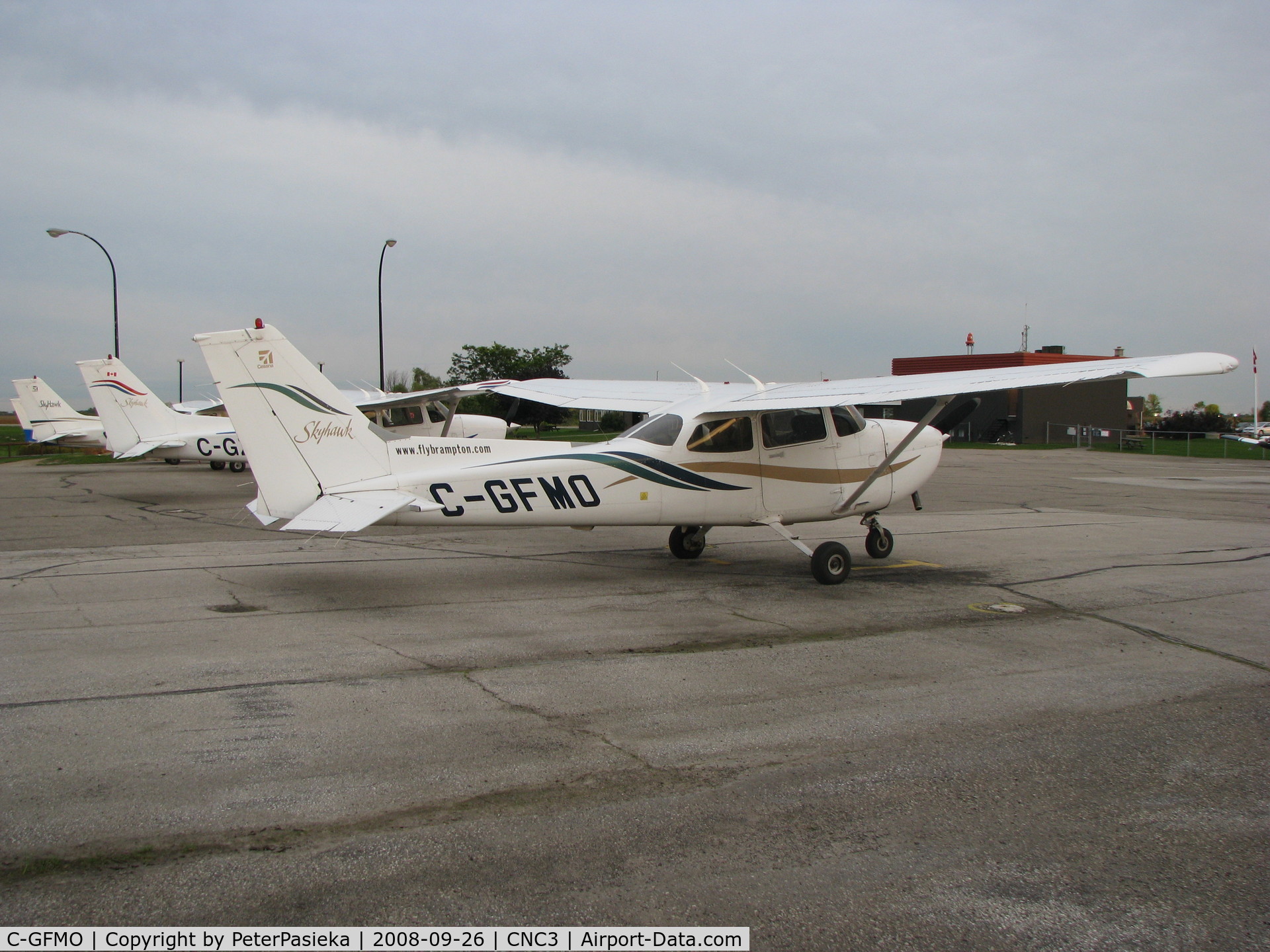 C-GFMO, 1999 Cessna 172R C/N 17280780, @ Brampton Airport, BFC training aircraft
