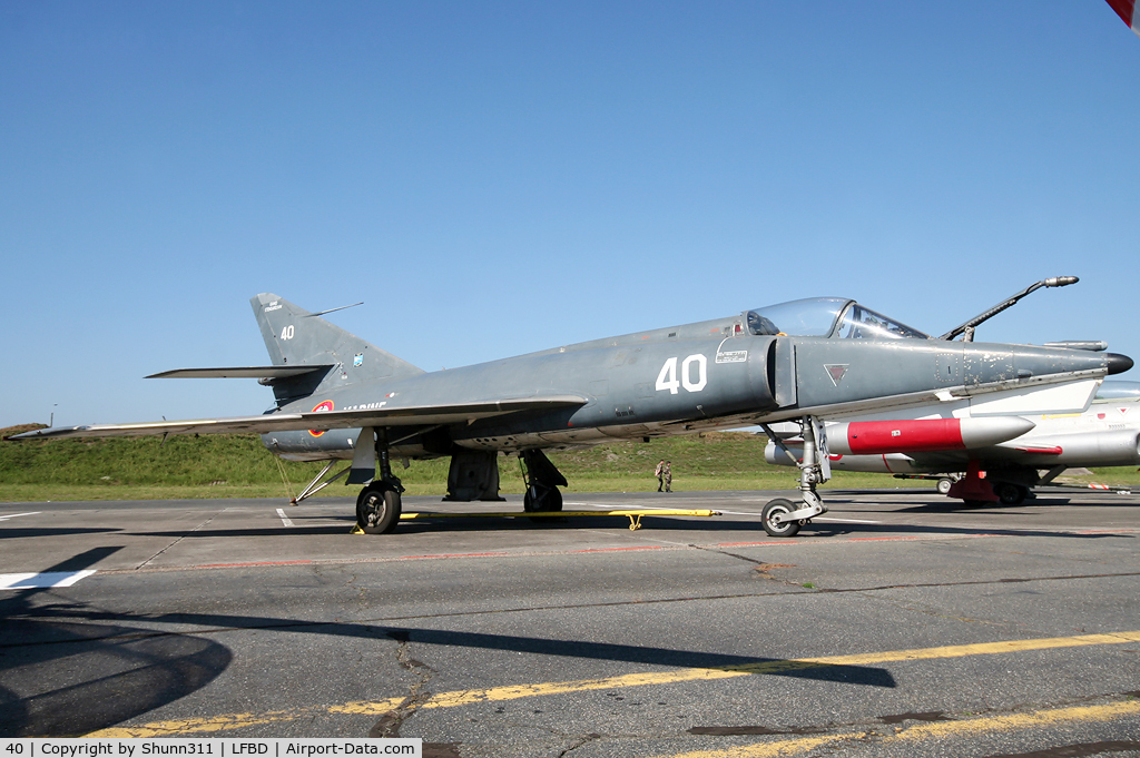 40, Dassault Etendard IV.M C/N 40, Dassault Etendard IV preserved in the CAEA Museum...