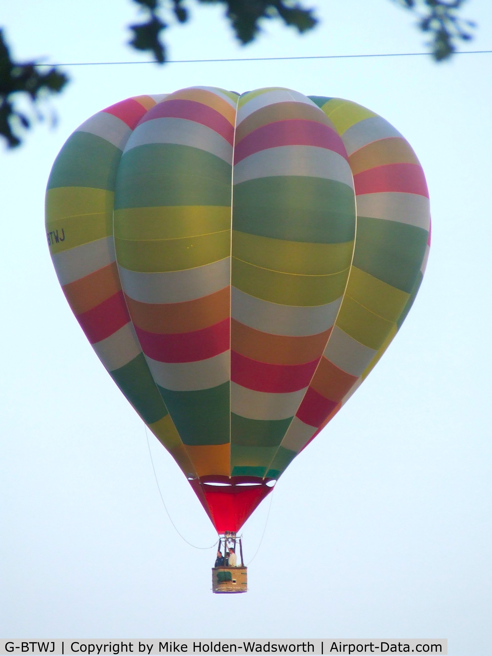 G-BTWJ, 1992 Cameron Balloons V-77 C/N 2670, Cameron V-77