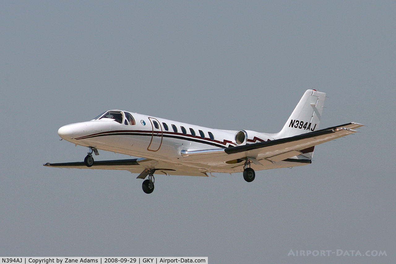 N394AJ, 1993 Cessna 560 Citation V C/N 560-0230, Departing Arlington Municipal