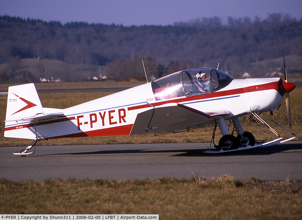 F-PYER, Jodel D-113 C/N 1434, Rolling to the fuel station...
