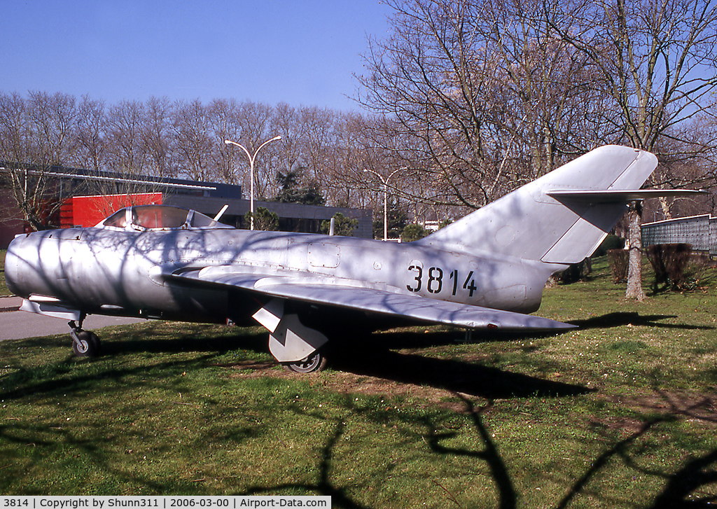 3814, Mikoyan-Gurevich MiG-15bis C/N 62384, Ex. Czech Air Force preserved aircraft at the Sup'Aero school of Toulouse...