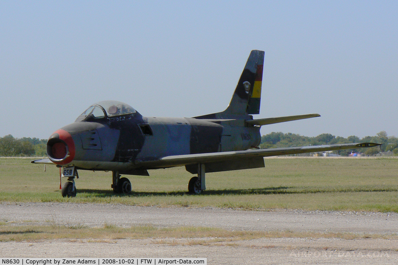 N8630, North American F-86F Sabre C/N 191-385 (52-4689), At the Vintage Flying Museum