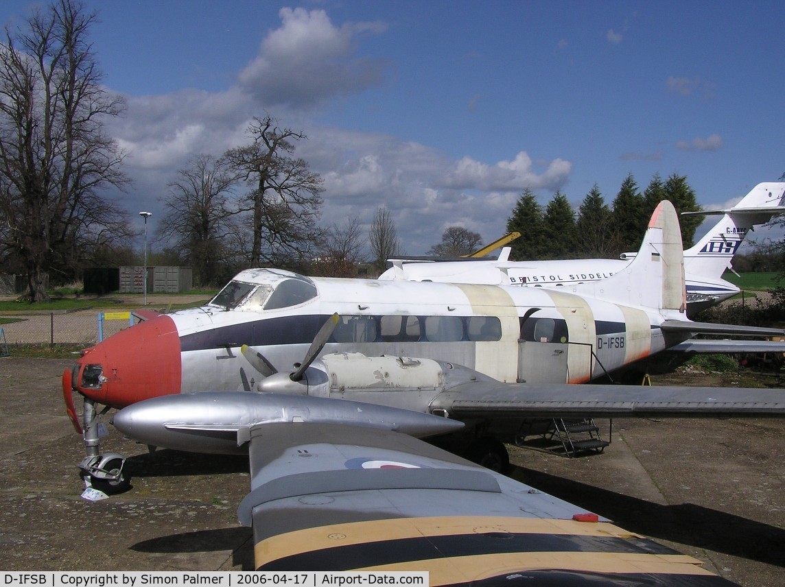 D-IFSB, De Havilland DH-104 Dove 2B C/N 04379, DH104 Dove preserved at London Colney