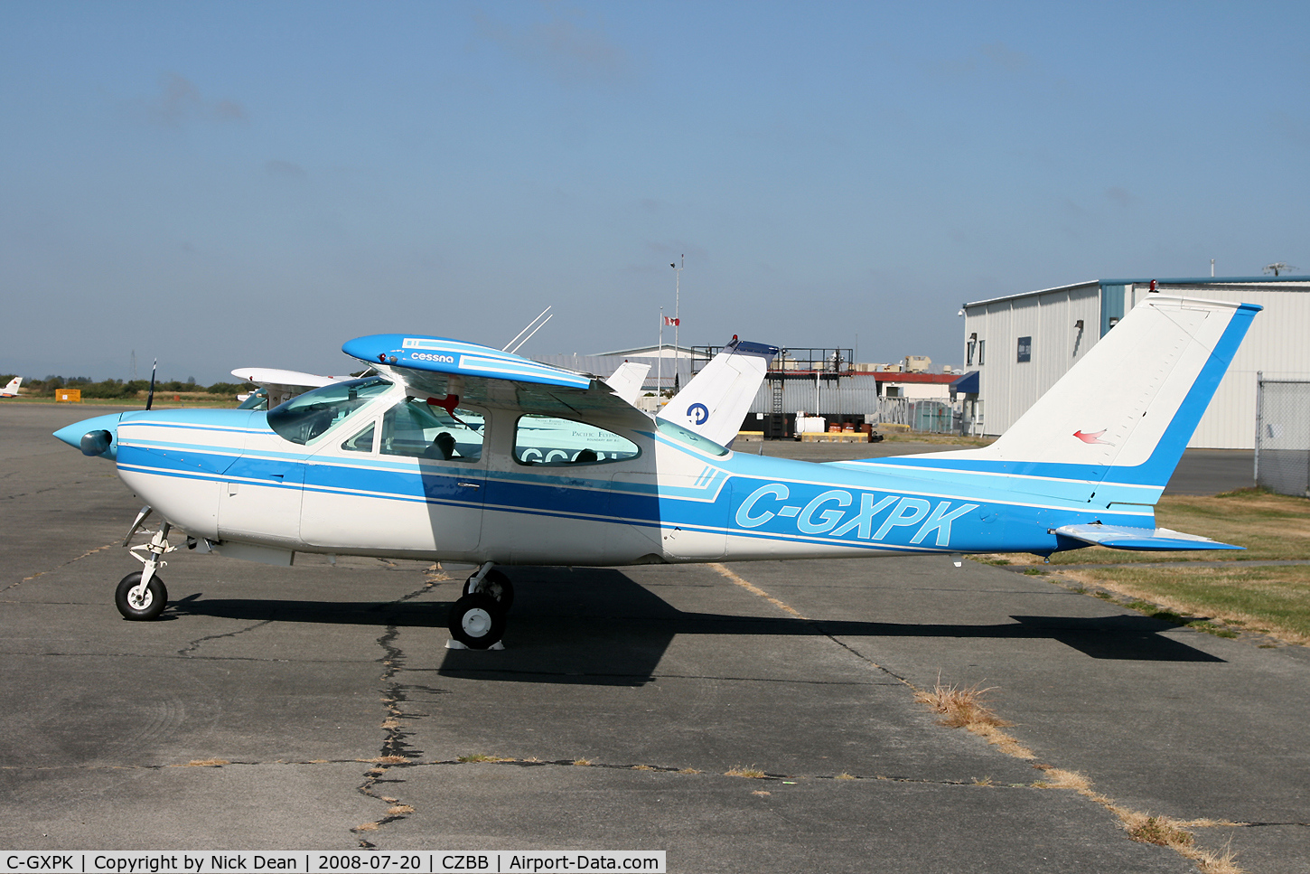 C-GXPK, 1976 Cessna 177RG Cardinal C/N 177RG0849, Boundary Bay BC