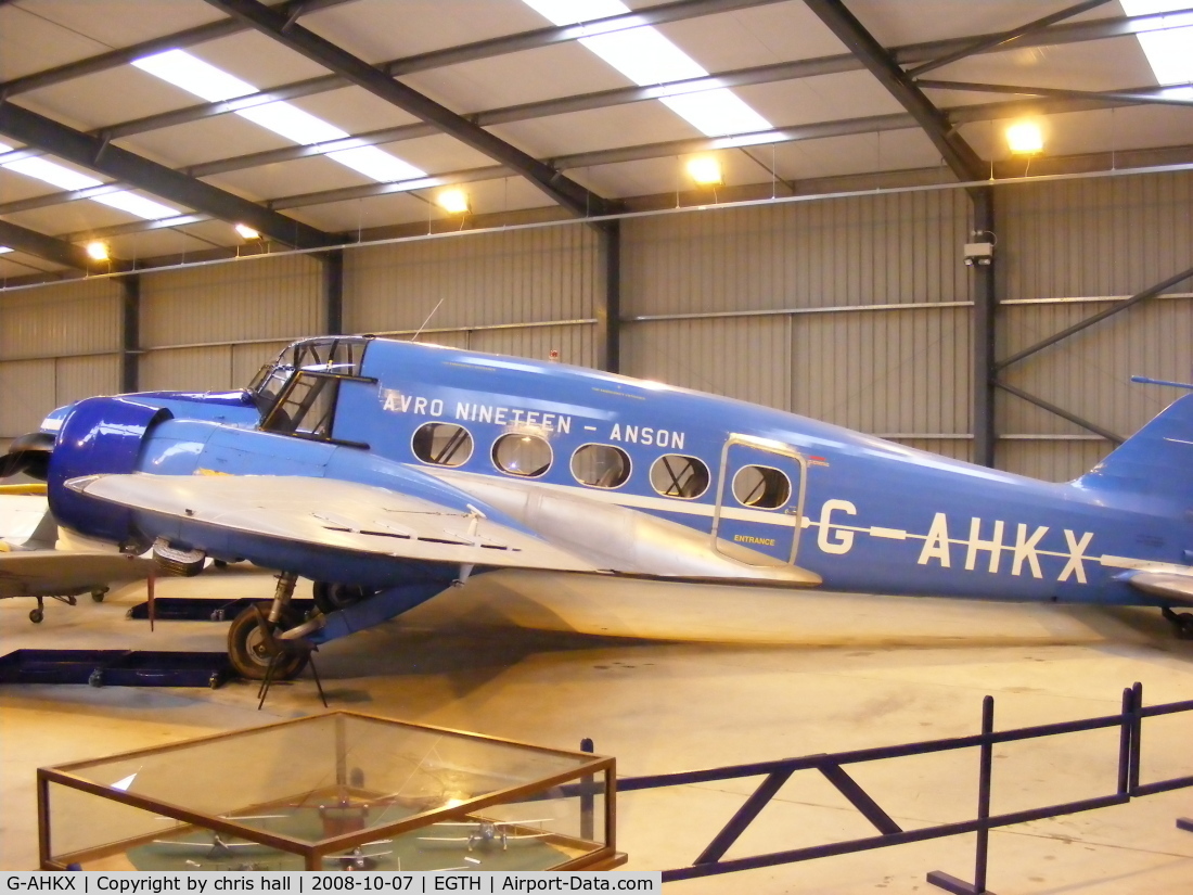 G-AHKX, 1946 Avro 652A Anson C.19 Series 2 C/N 1333, The Shuttleworth Collection, Old Warden