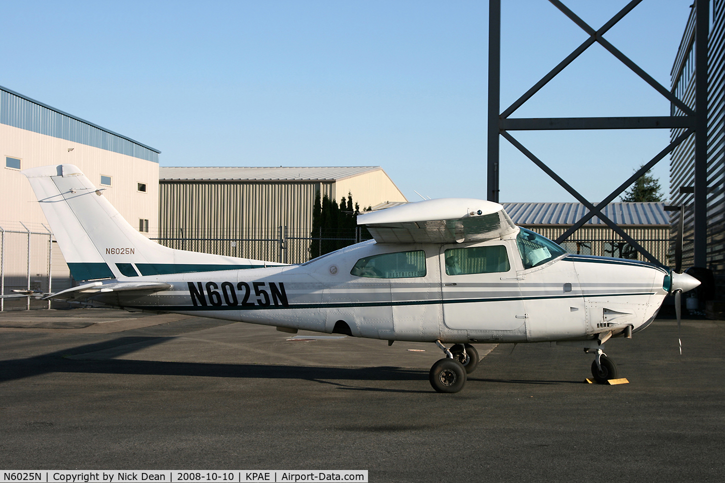 N6025N, 1978 Cessna T210M Turbo Centurion C/N 21062893, KPAE