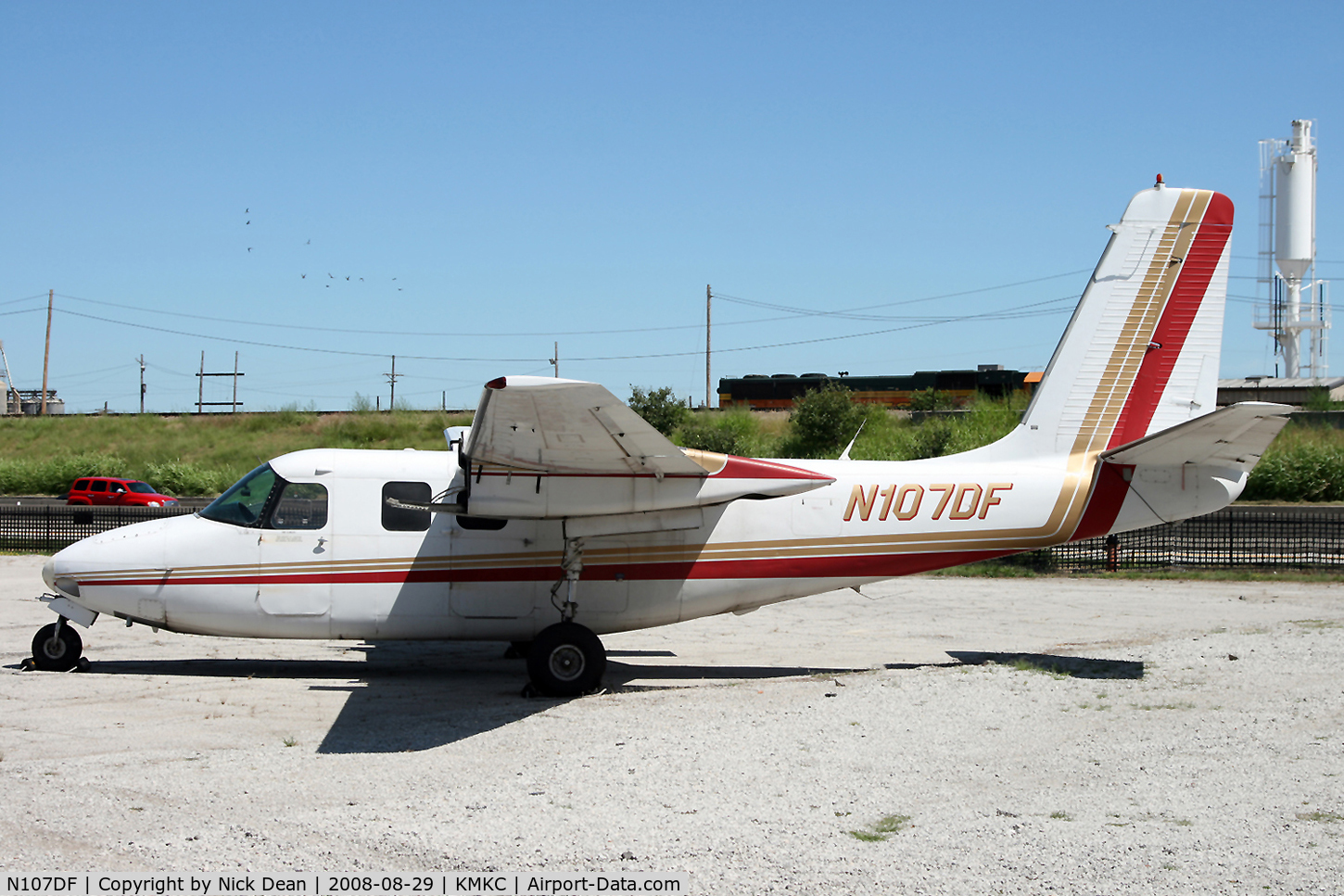 N107DF, 1962 Aero Commander 500B Commander C/N 500B-1191-97, KMKC