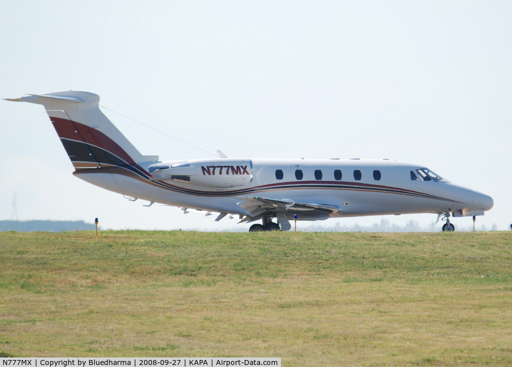 N777MX, 1984 Cessna 650 C/N 650-0051, Position and Hold for 17L.