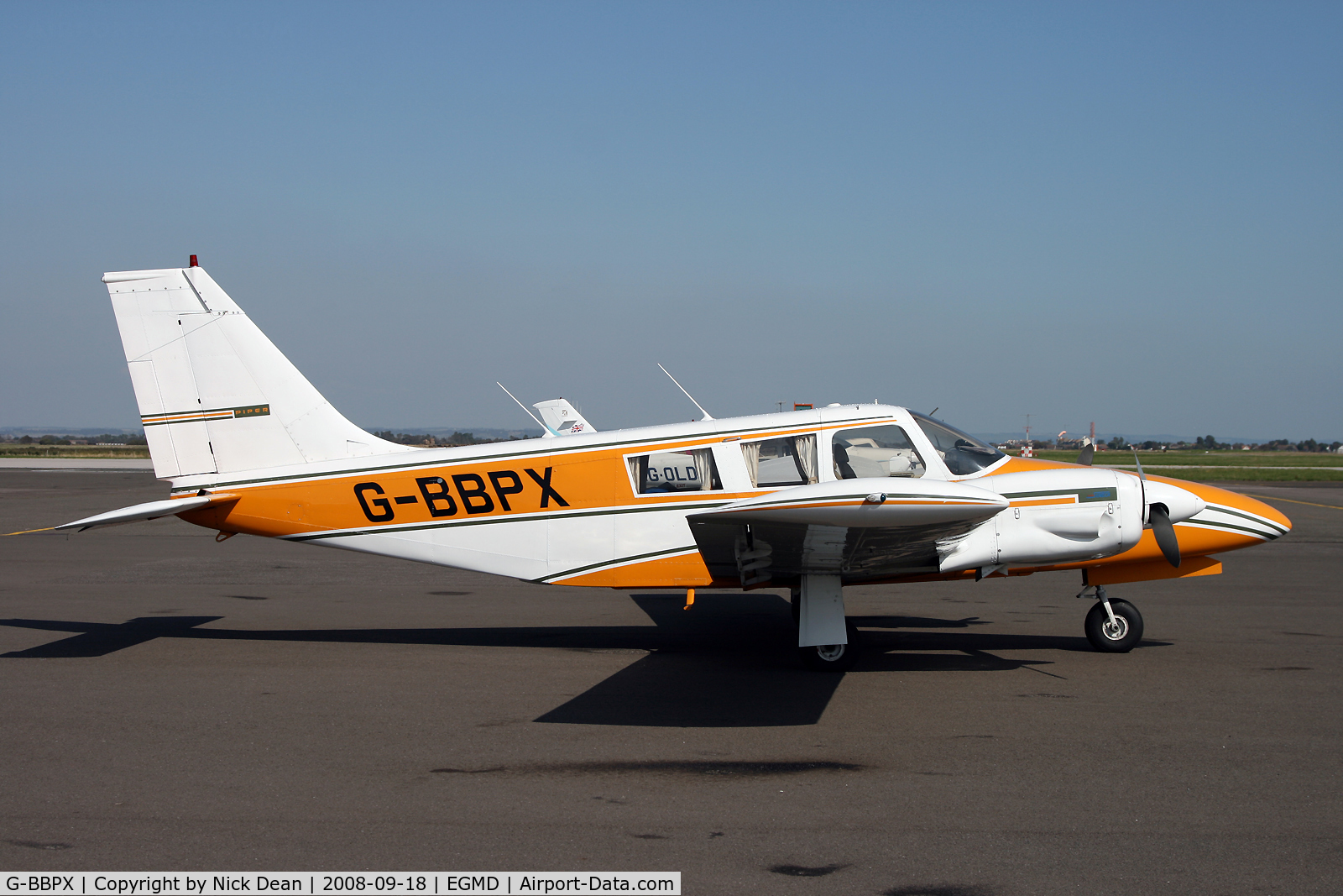 G-BBPX, 1972 Piper PA-34-200 Seneca C/N 34-7250262, /