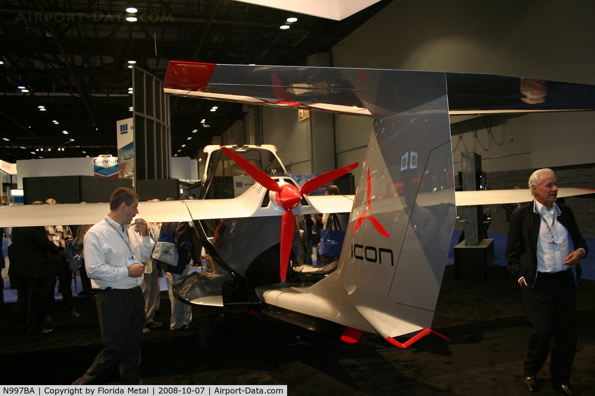 N997BA, 2008 ICON Aircraft A5 C/N 00001, Icon Aircraft at NBAA