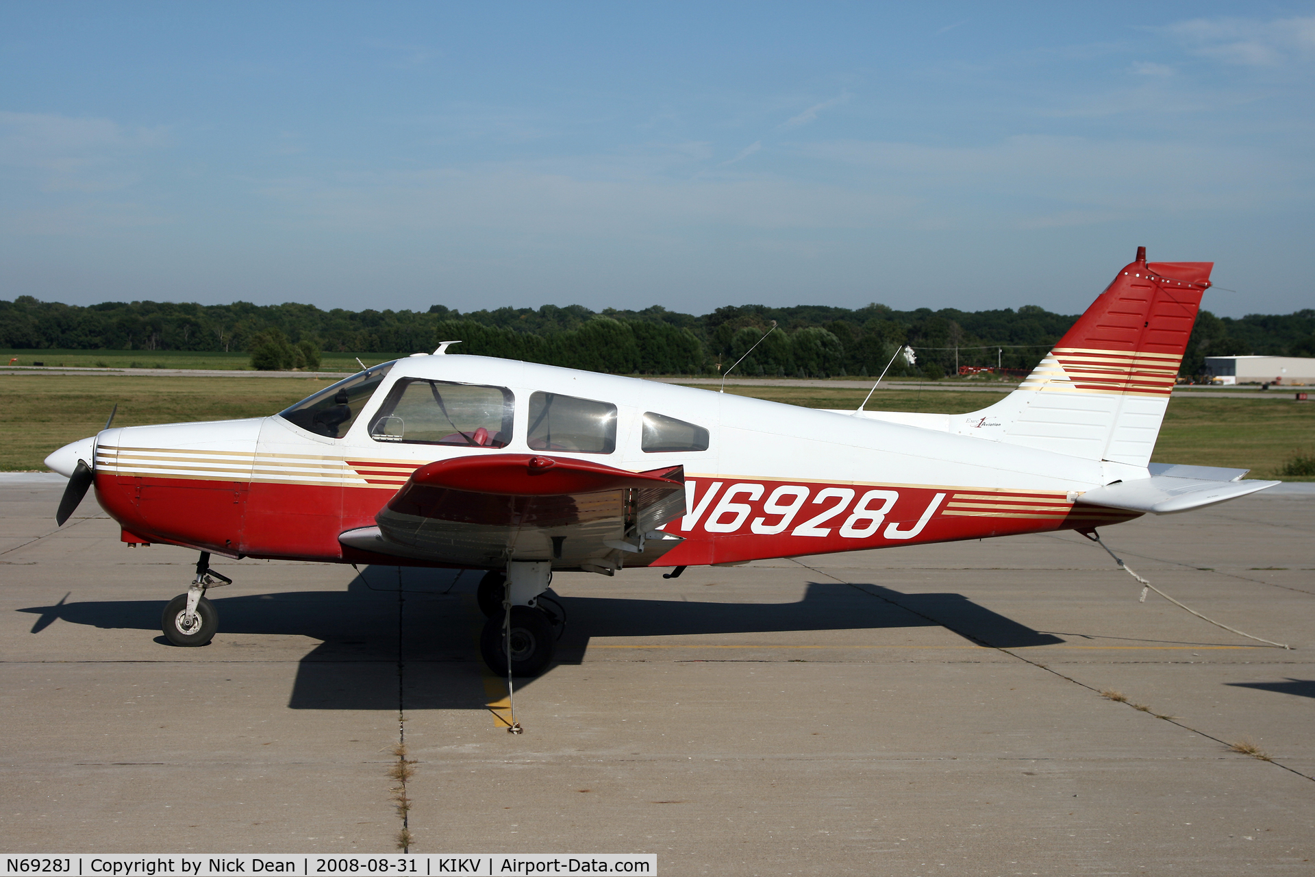 N6928J, 1976 Piper PA-28-151 Cherokee C/N 28-7615400, /