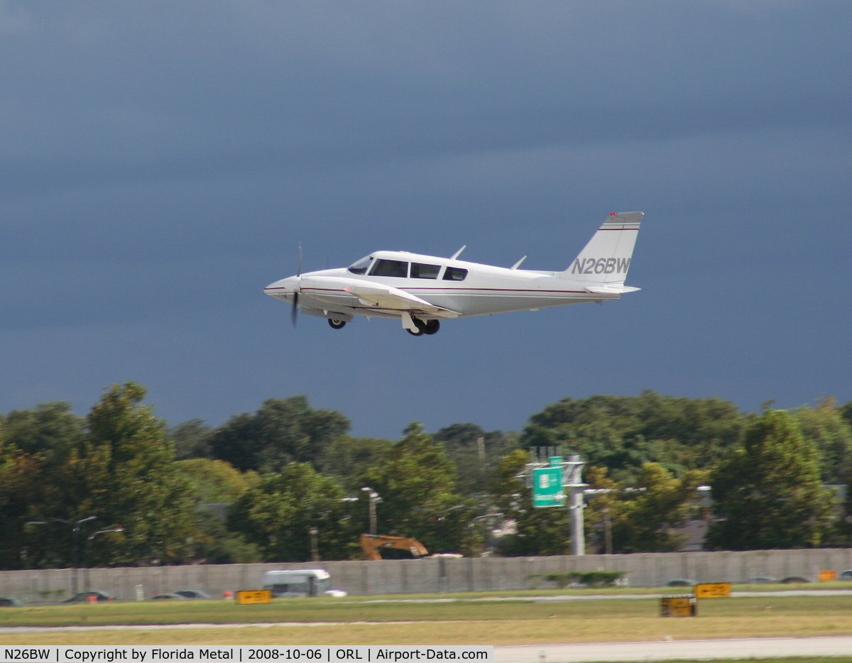 N26BW, 1967 Piper PA-30 Twin Comanche Twin Comanche C/N 30-1559, Piper PA-30