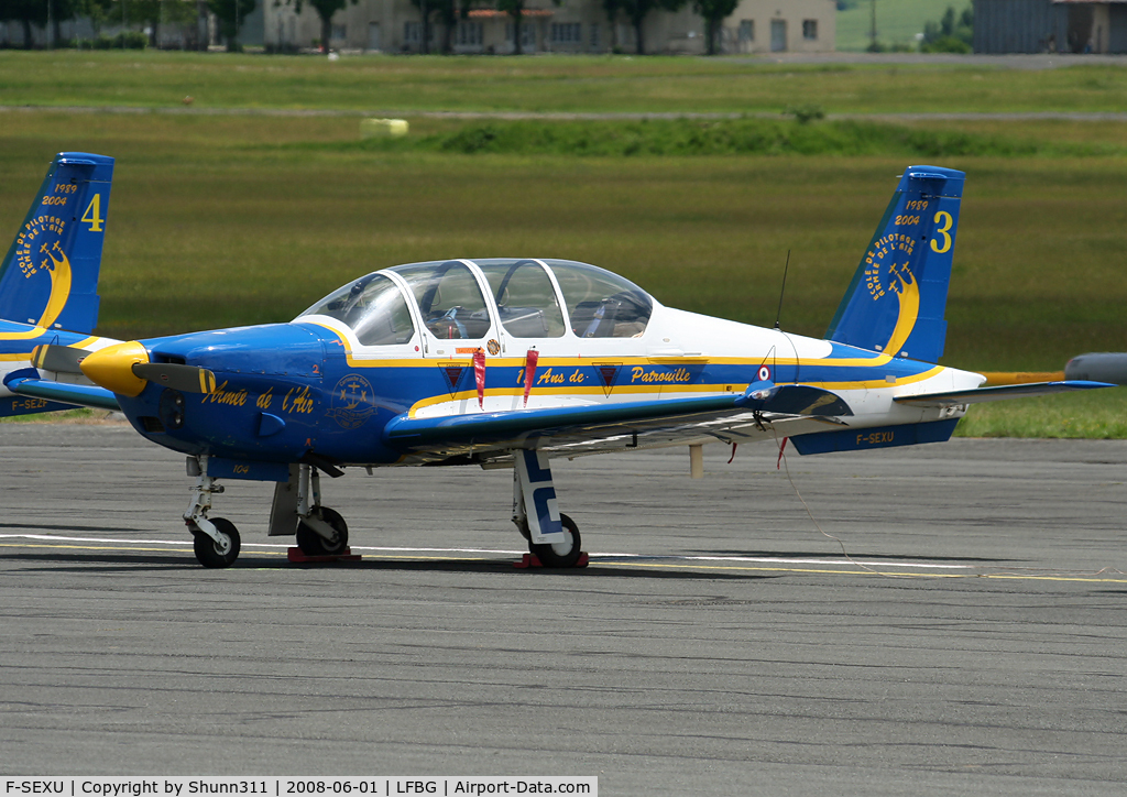 F-SEXU, Socata TB-30 Epsilon C/N 104, Used by Cartouche Dorees aerobatic team during LFBG Airshow 2008