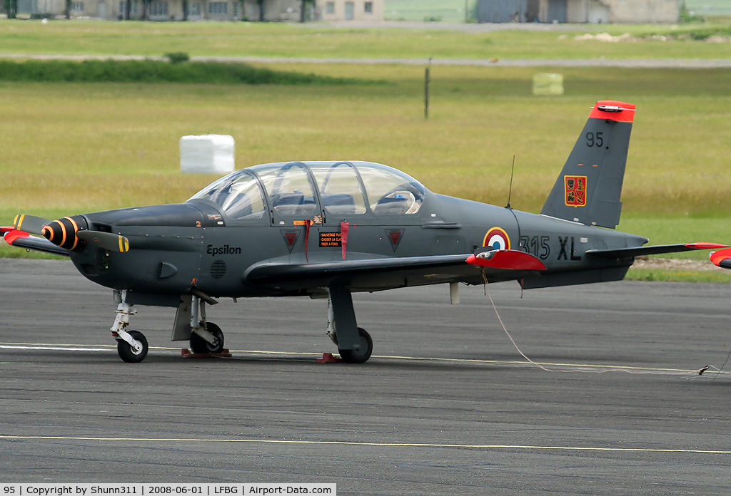 95, Socata TB-30 Epsilon C/N 95, Used as a demo aircraft during LFBG Airshow 2008