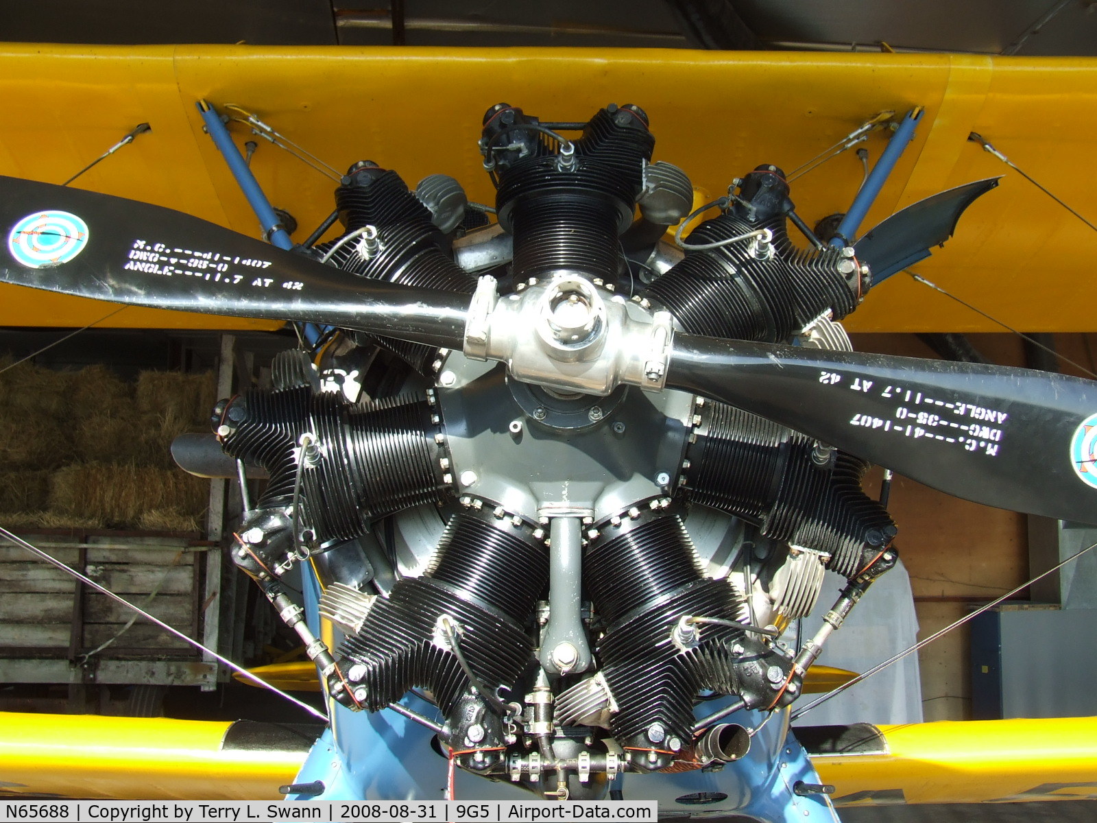 N65688, Boeing E75 C/N 75-8469, Radial engine ready to run.