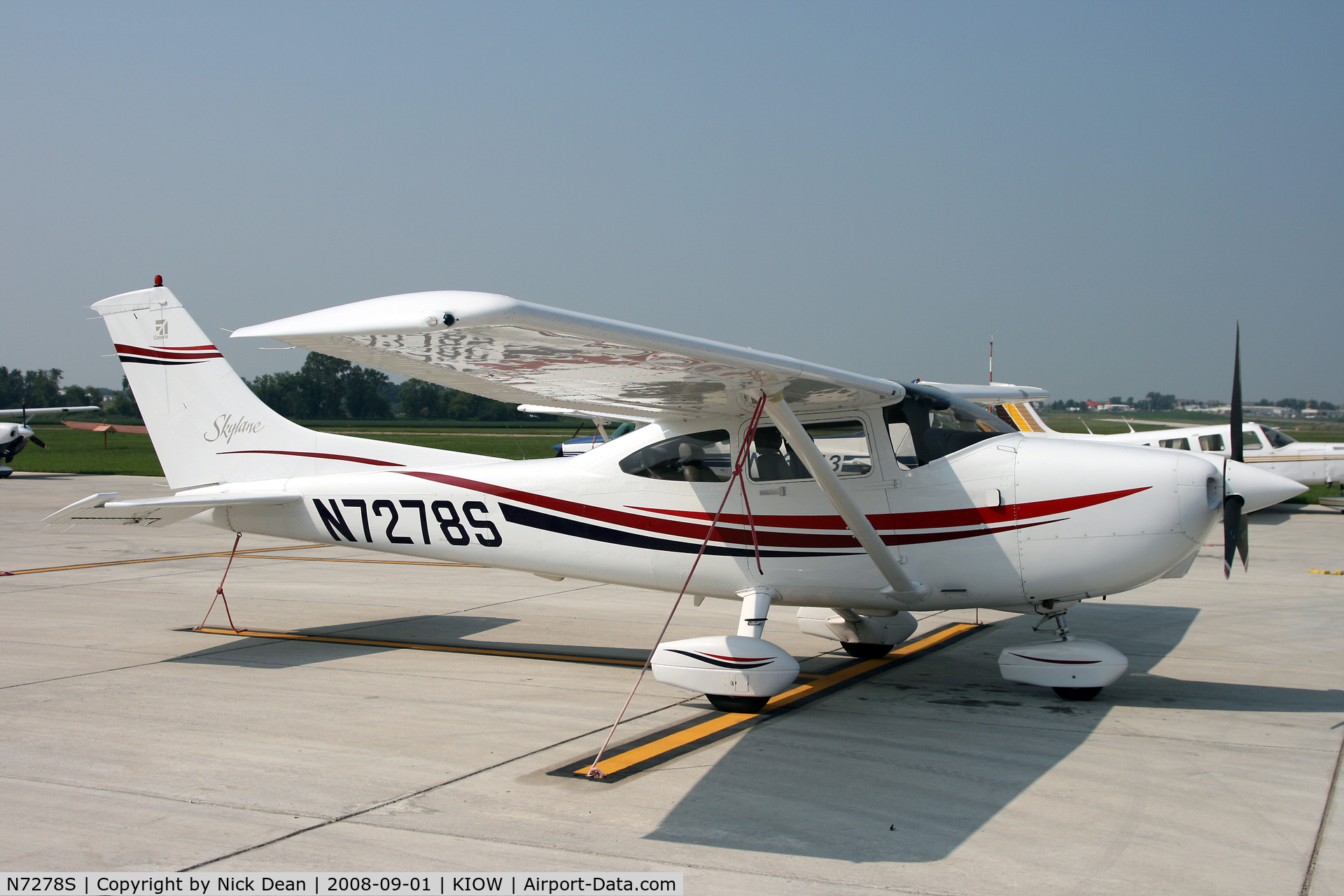 N7278S, 1999 Cessna 182S Skylane C/N 18280506, /
